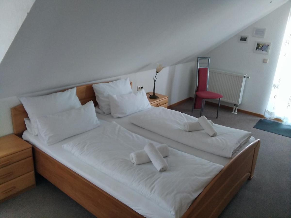 Gaestehaus Helbighof Neustadt an der Weinstraße エクステリア 写真