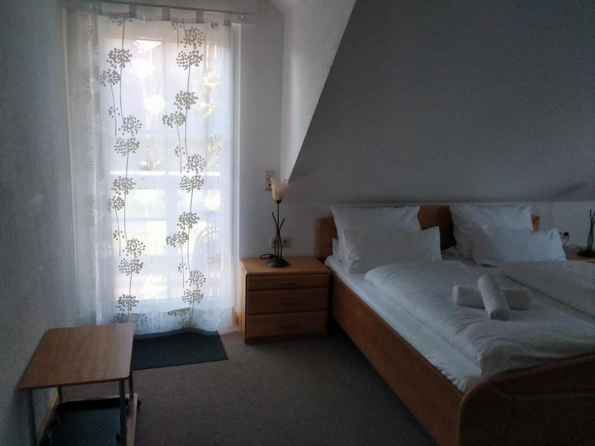 Gaestehaus Helbighof Neustadt an der Weinstraße エクステリア 写真