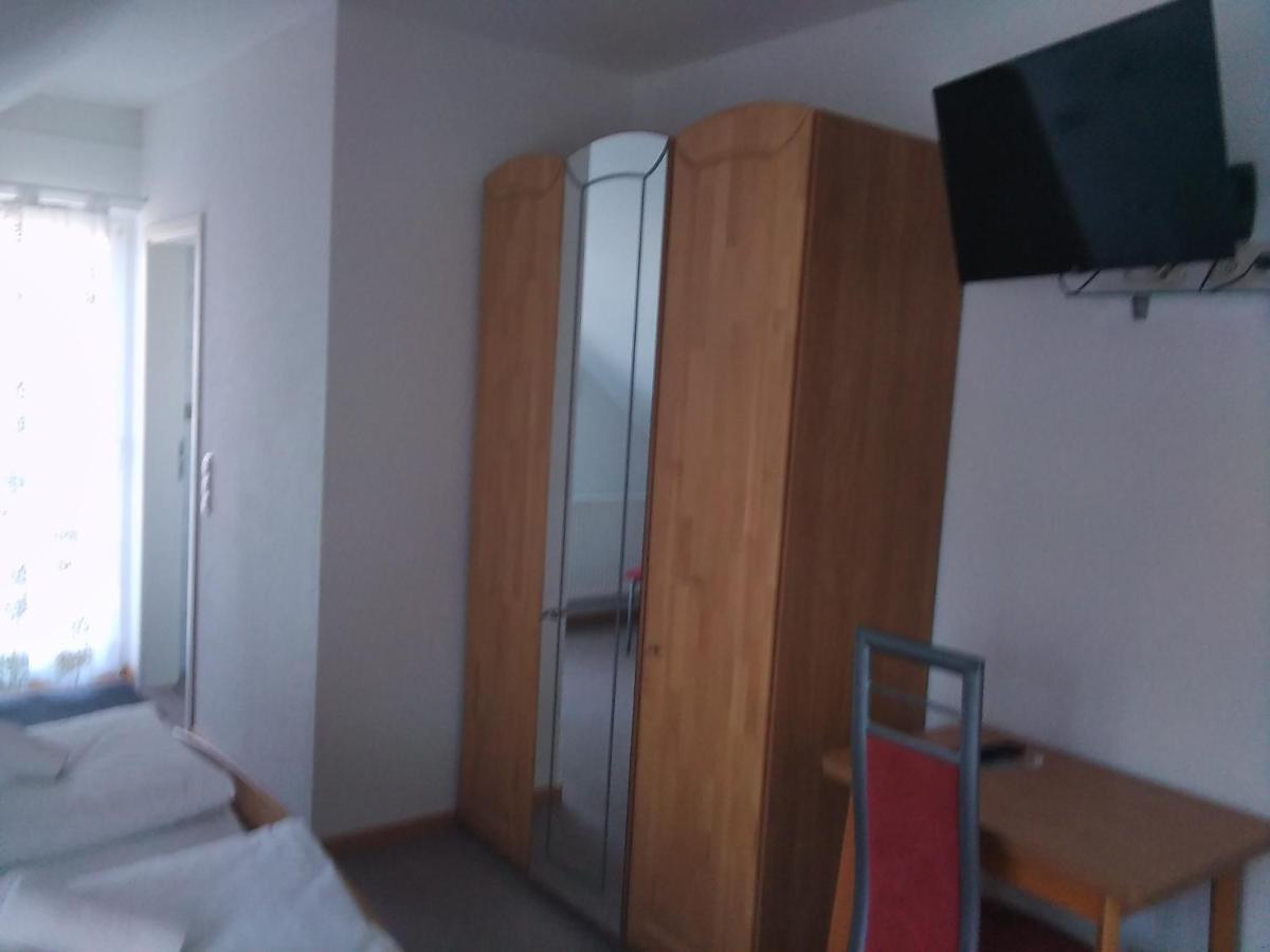 Gaestehaus Helbighof Neustadt an der Weinstraße エクステリア 写真