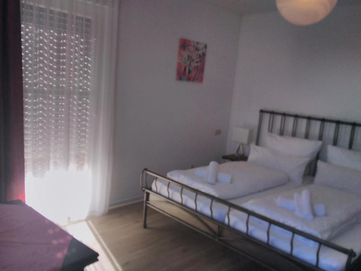 Gaestehaus Helbighof Neustadt an der Weinstraße エクステリア 写真